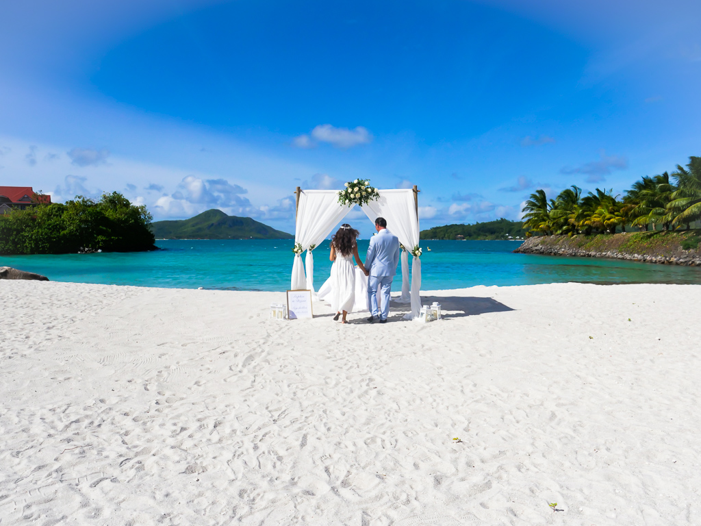 Wedding at Seychelles Beaches