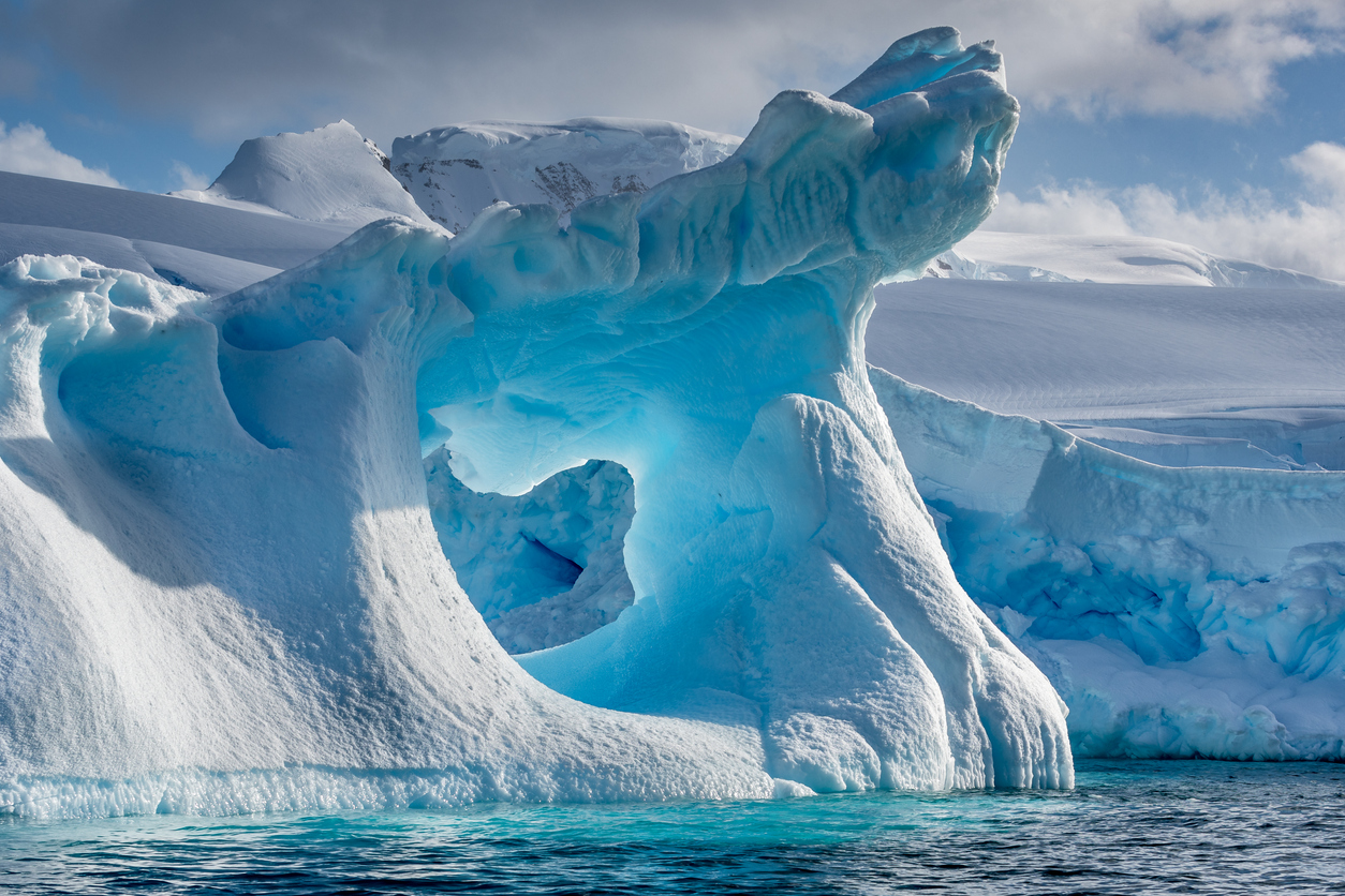 honeymoon antarctica